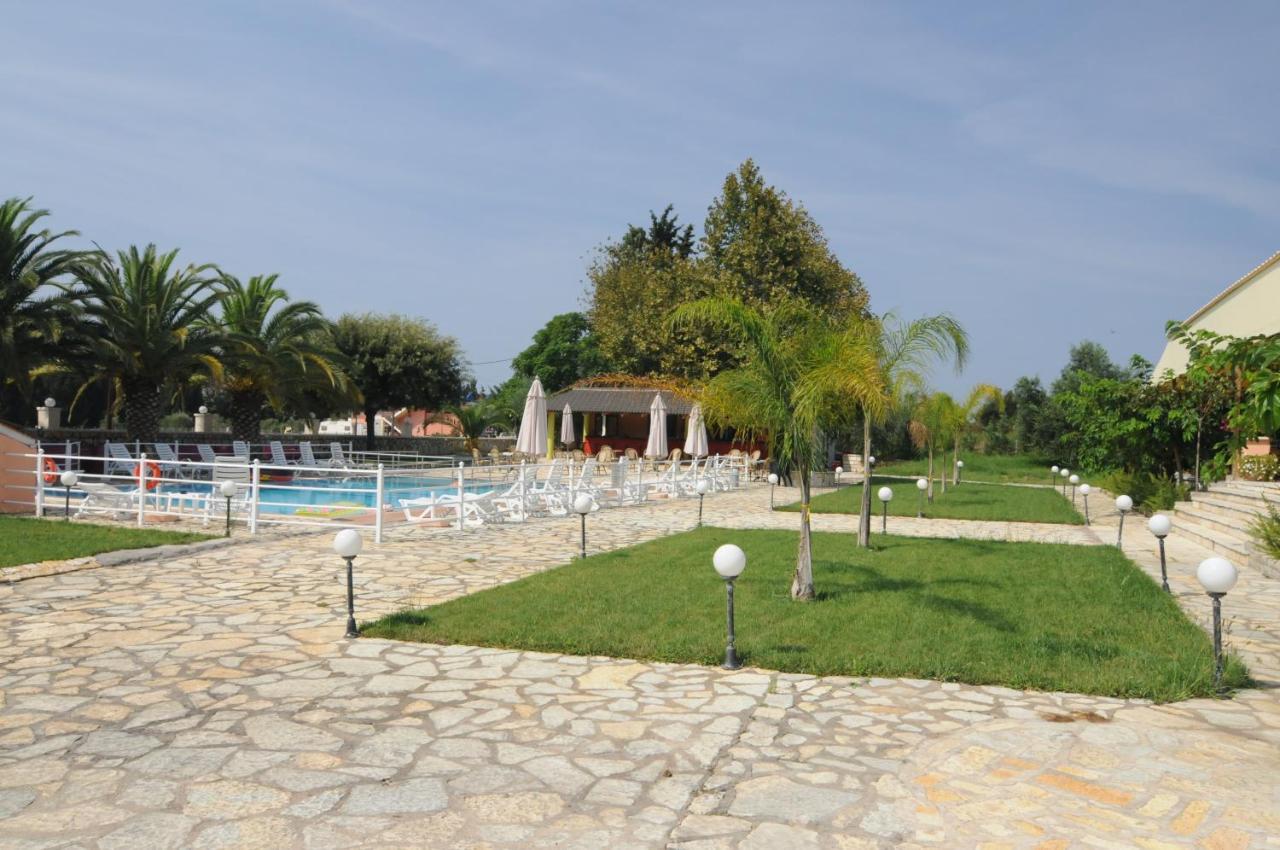Cleopatra Hotel Канали Экстерьер фото